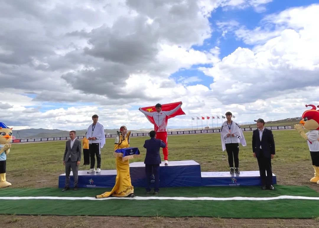 连城体育发布年度成绩单青少年培训项目成果显著多位新星崭露头角